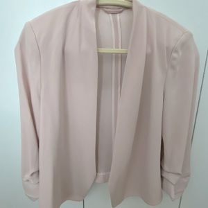 Babaton/Aritzia Power Blazer Short